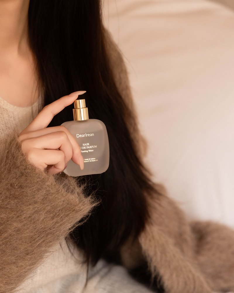 Perfume — fragrance ritual